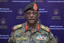 عضو مجلس السيادة مساعد القائد العام الفريق أول ركن ياسر العطا :المرحلة القادمة ستشهد دمج القوات المساندة داخل مؤسساتنا النظامية بلا إستثناء